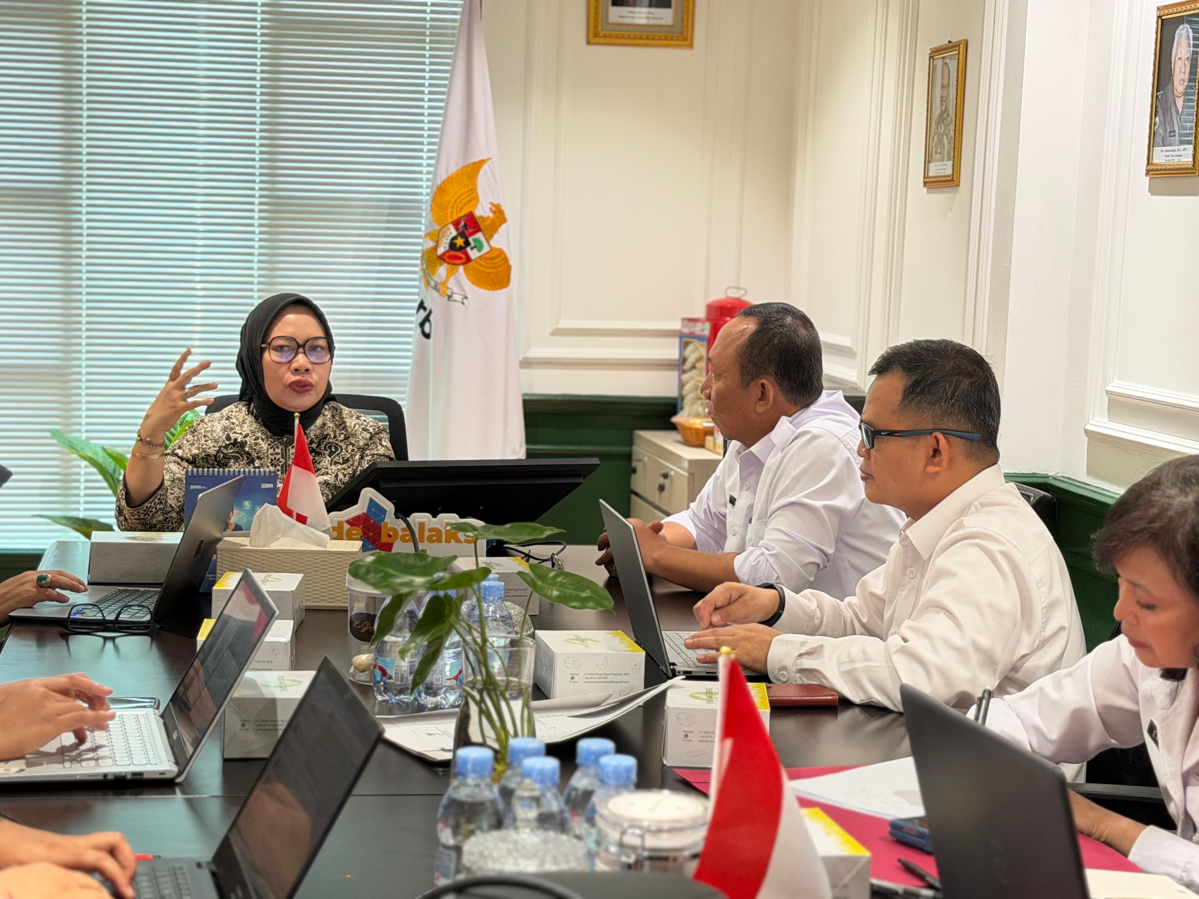 20251201 DEP BALAKS Rapat Penguatan Kelembagaan Kementerian Transmigrasi 1