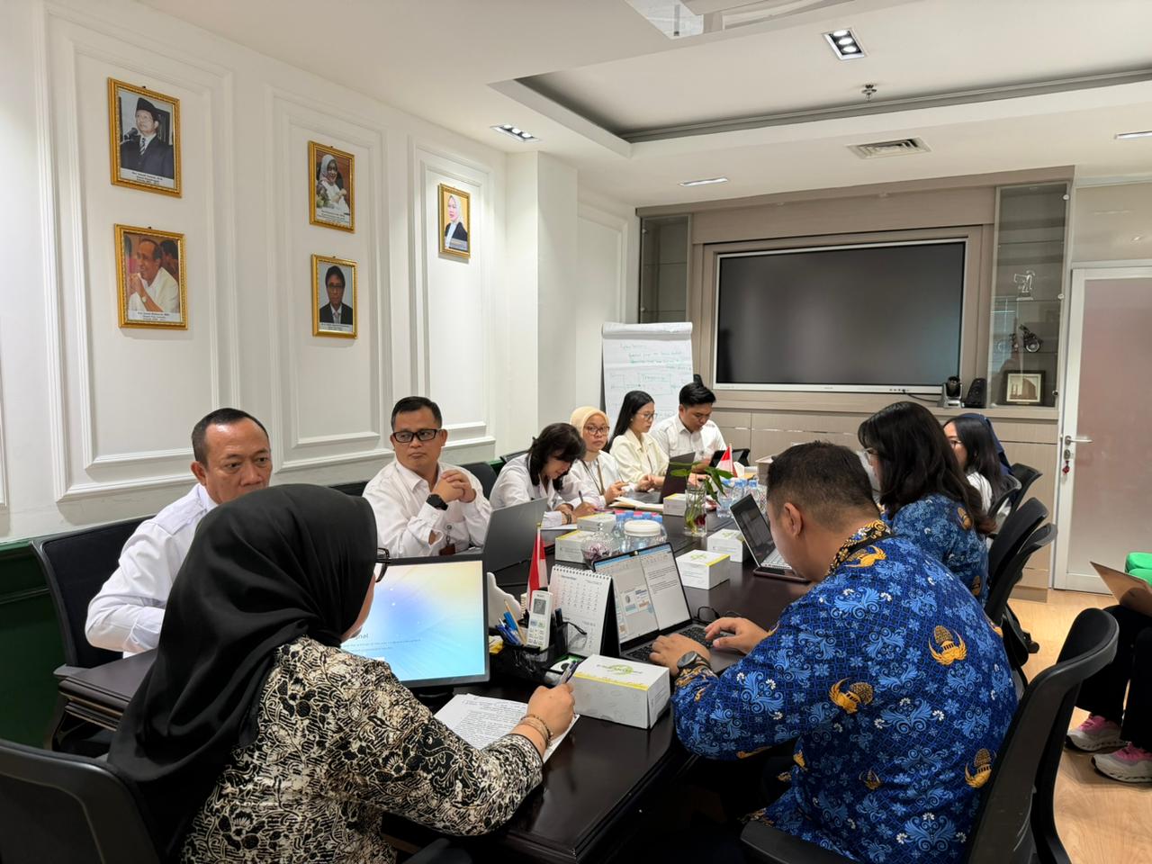 20251201 DEP BALAKS Rapat Penguatan Kelembagaan Kementerian Transmigrasi 1