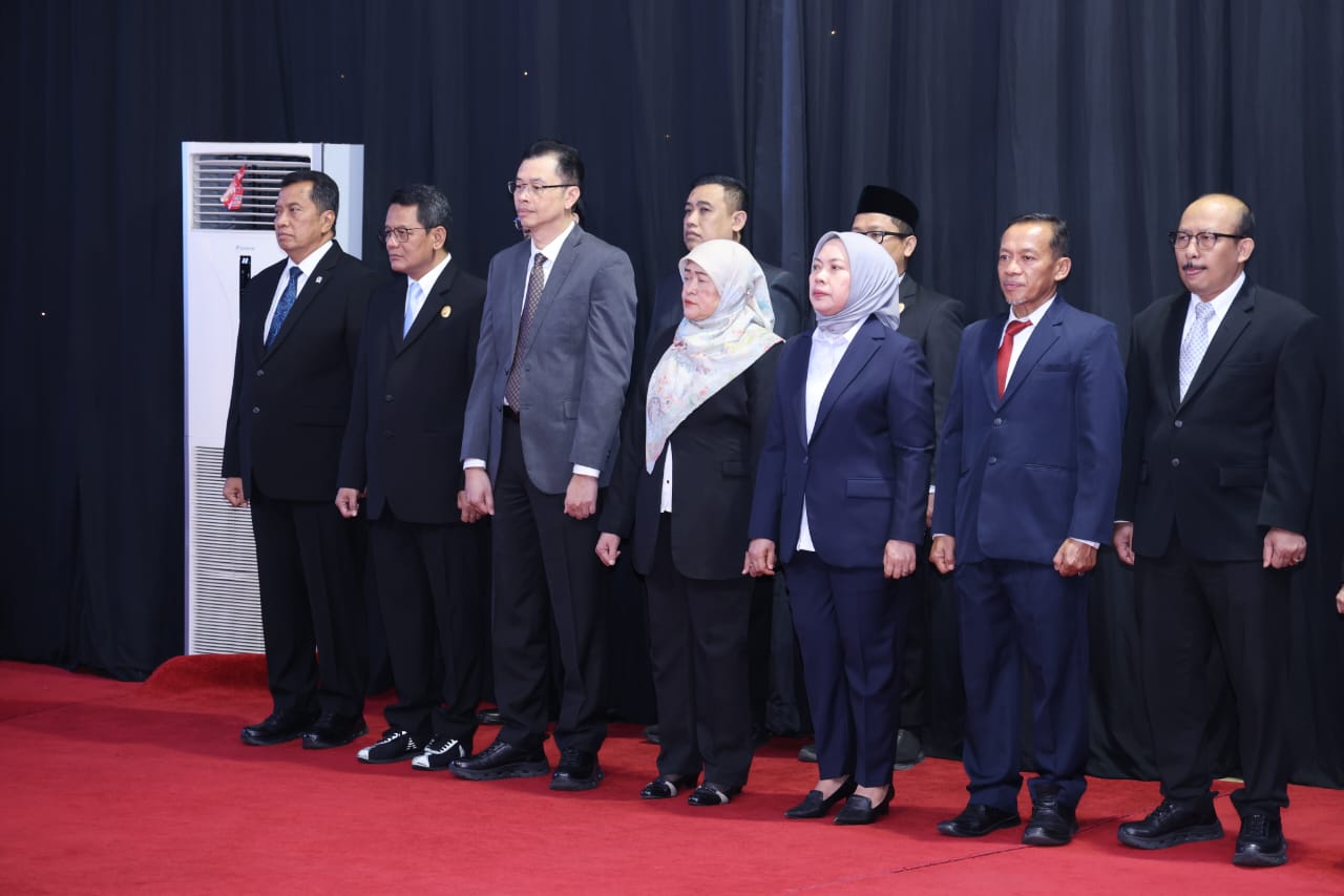 20251202 Pelantikan PPT Madya dan Pejabat Fungsional Ahli Pertama di Kementerian PANRB 1