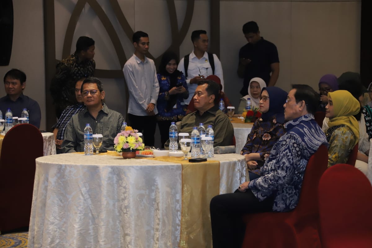 20251202 Rapat Koordinasi Internal Bidang Pelayanan Publik 13