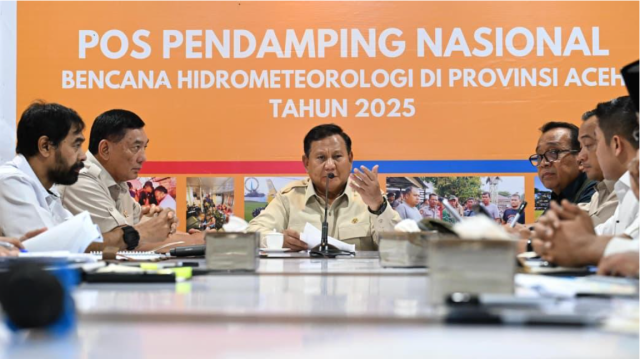 20251208 Usai Peninjauan di Aceh Presiden Prabowo Pimpin Rapat Terbatas Penanganan dan Pemulihan Bencana Sumatra