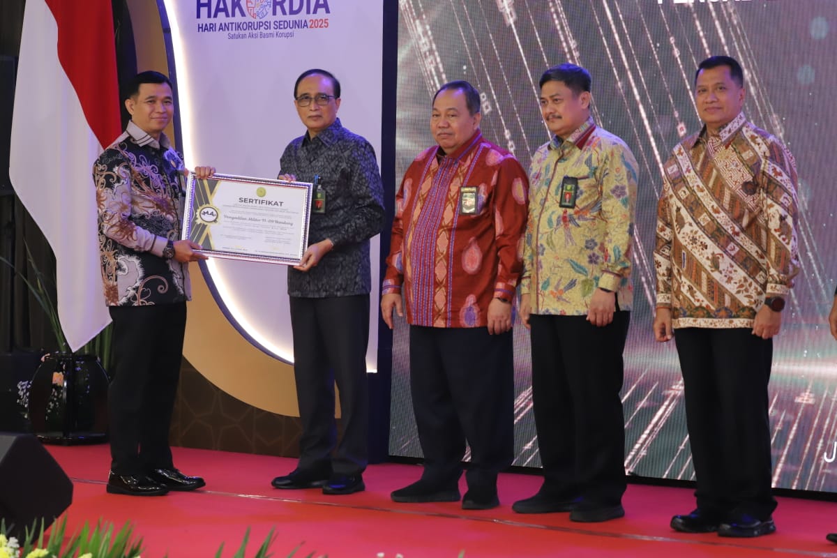 20251209 Penganugerahan Penghargaan Satuan Kerja Berintegritas di Lingkungan MA 13