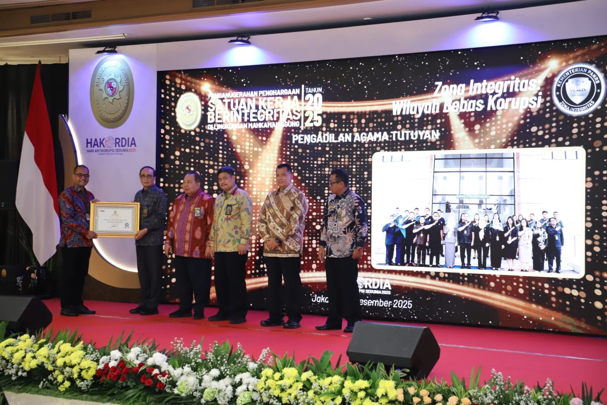 20251209 Penganugerahan Penghargaan Satuan Kerja Berintegritas di Lingkungan MA 13