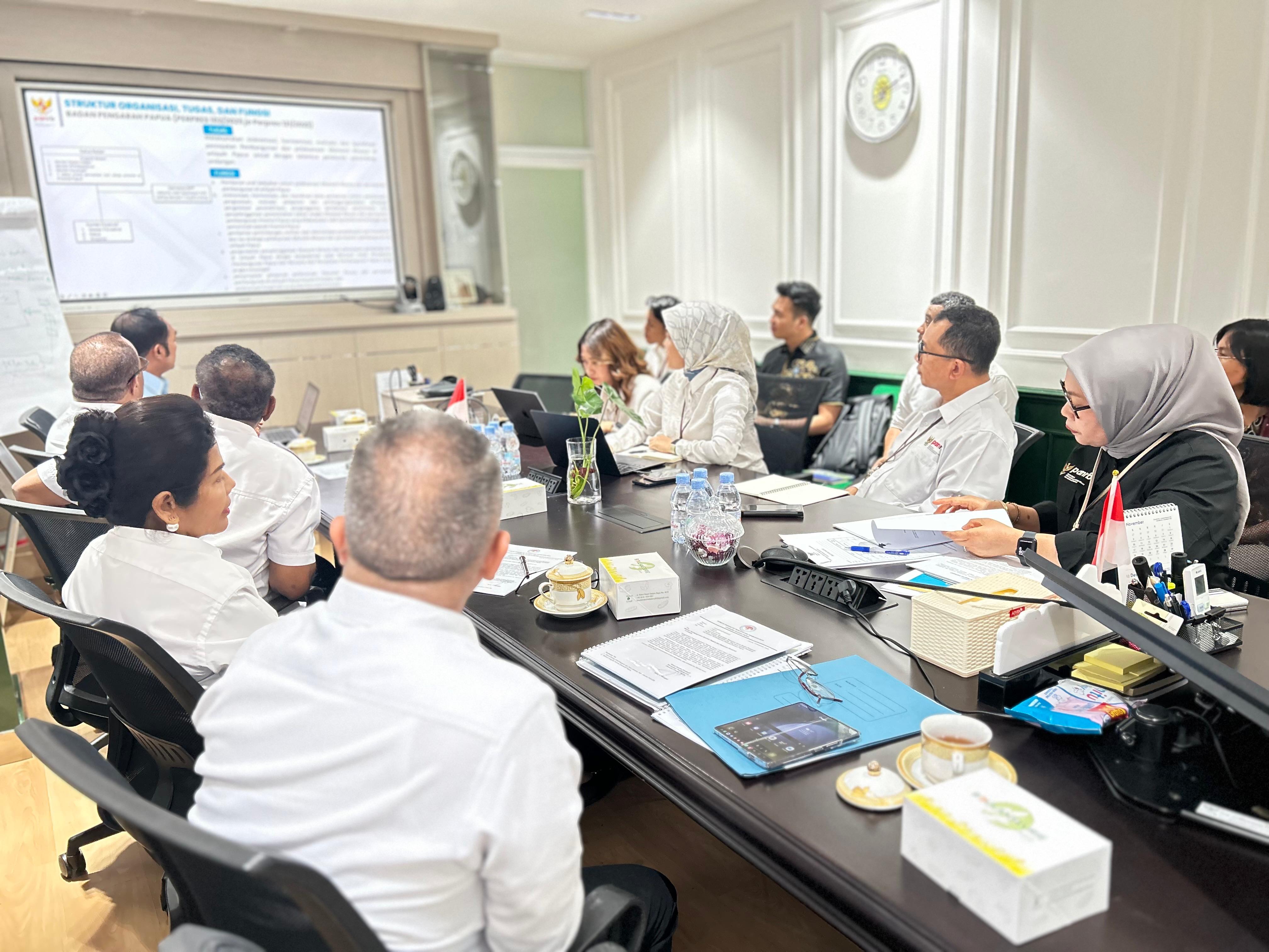 20251209 Rapat Komite Eksekutif Badan Pengarah Papua 6