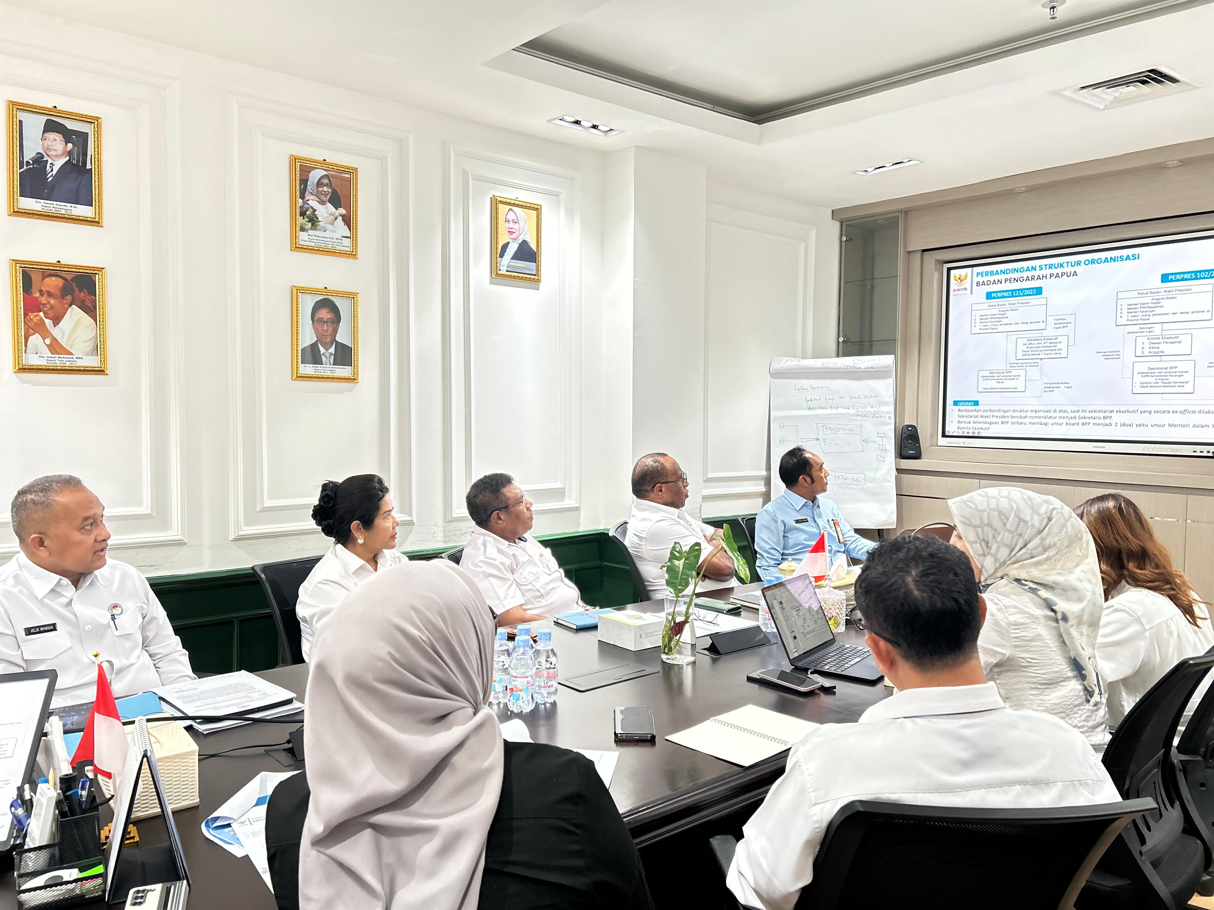 20251209 Rapat Komite Eksekutif Badan Pengarah Papua 6