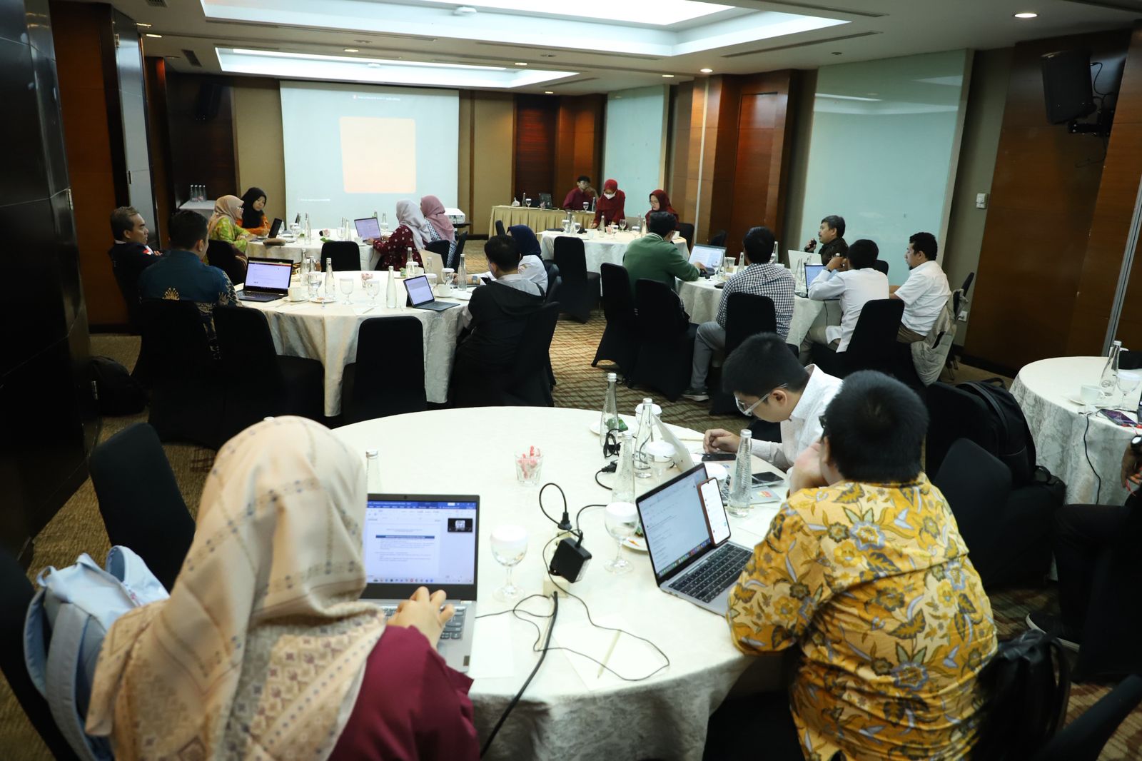 20251210 Standardisasi Jenis Pelayanan Berdasarkan Siklus Hidup 10