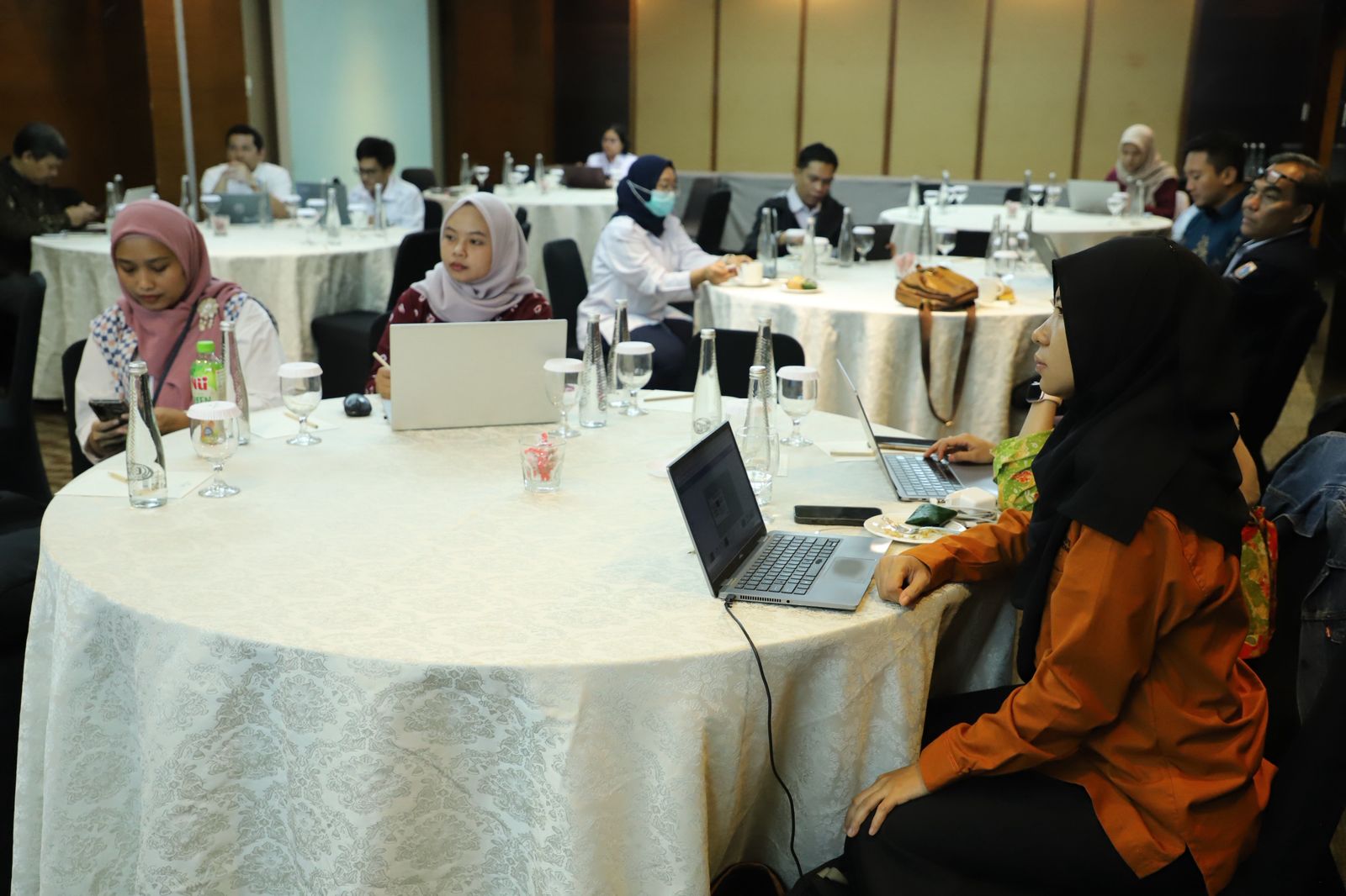 20251210 Standardisasi Jenis Pelayanan Berdasarkan Siklus Hidup 10