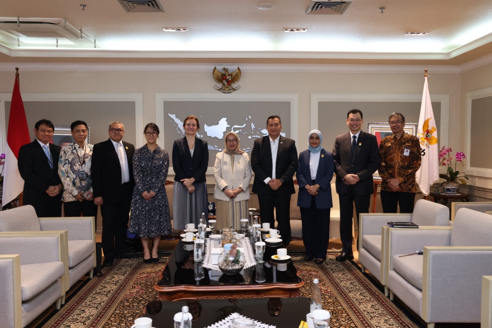 20251211 Bilateral Meeting dengan Director of Public Governance OECD 18