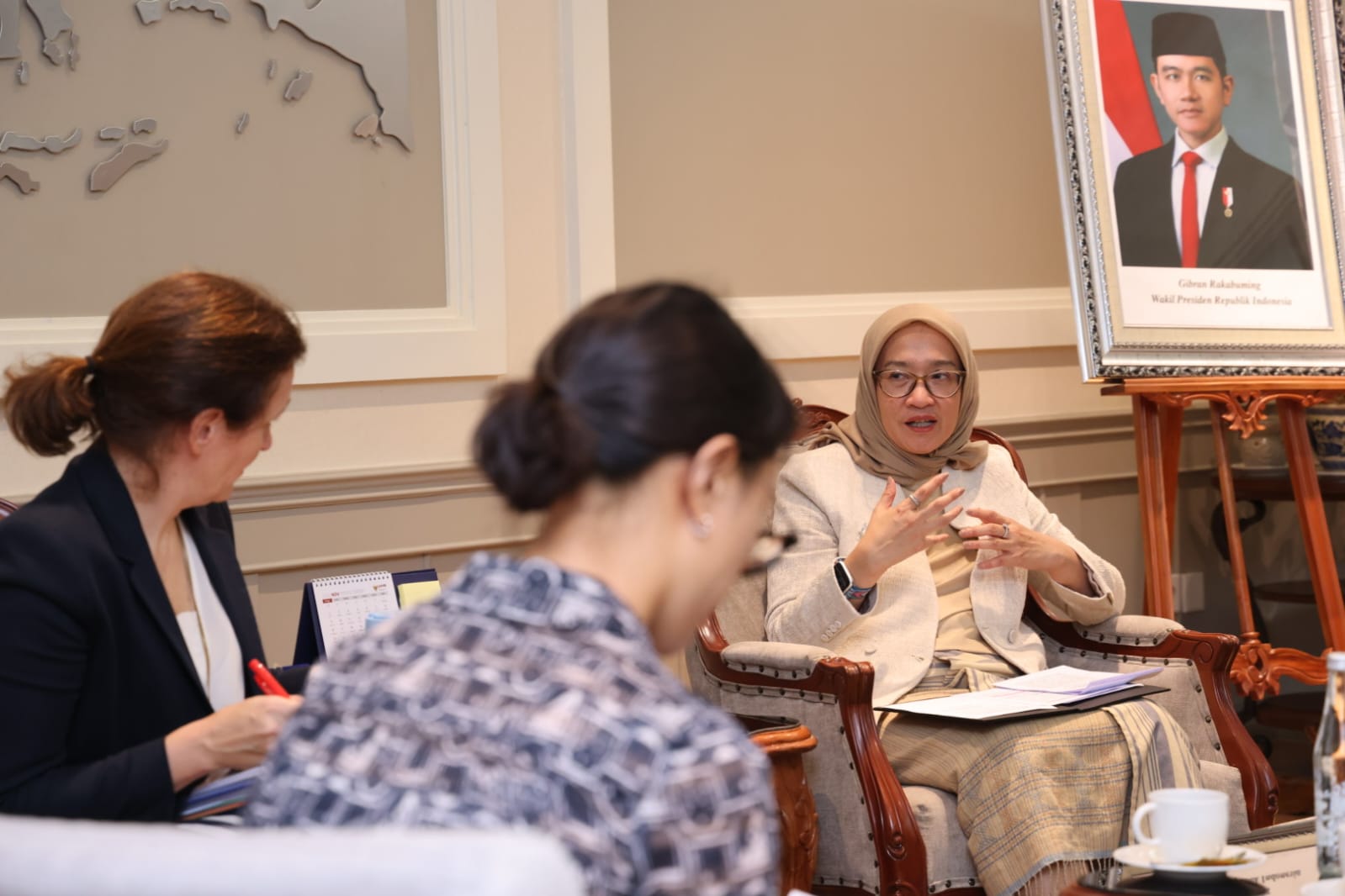 20251211 Bilateral Meeting dengan Director of Public Governance OECD 18