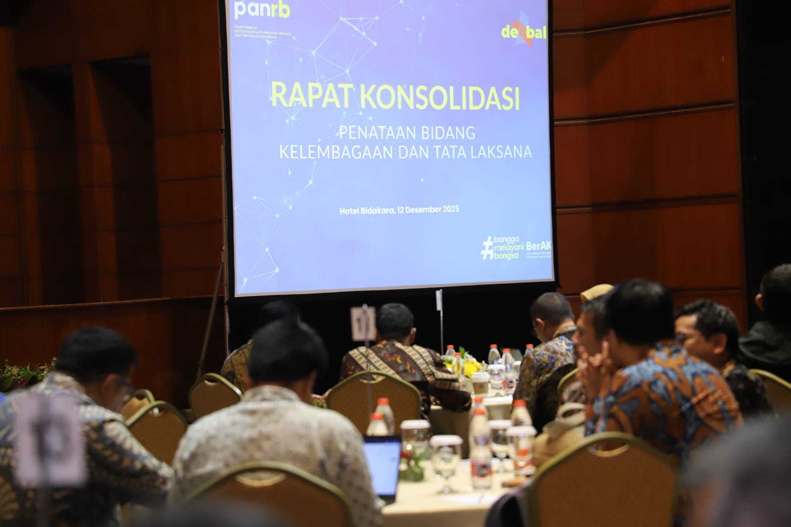 20251212 Rapat Konsolidasi Penataan Bidang Kelembagaan dan Tata Laksana Instansi Pusat16