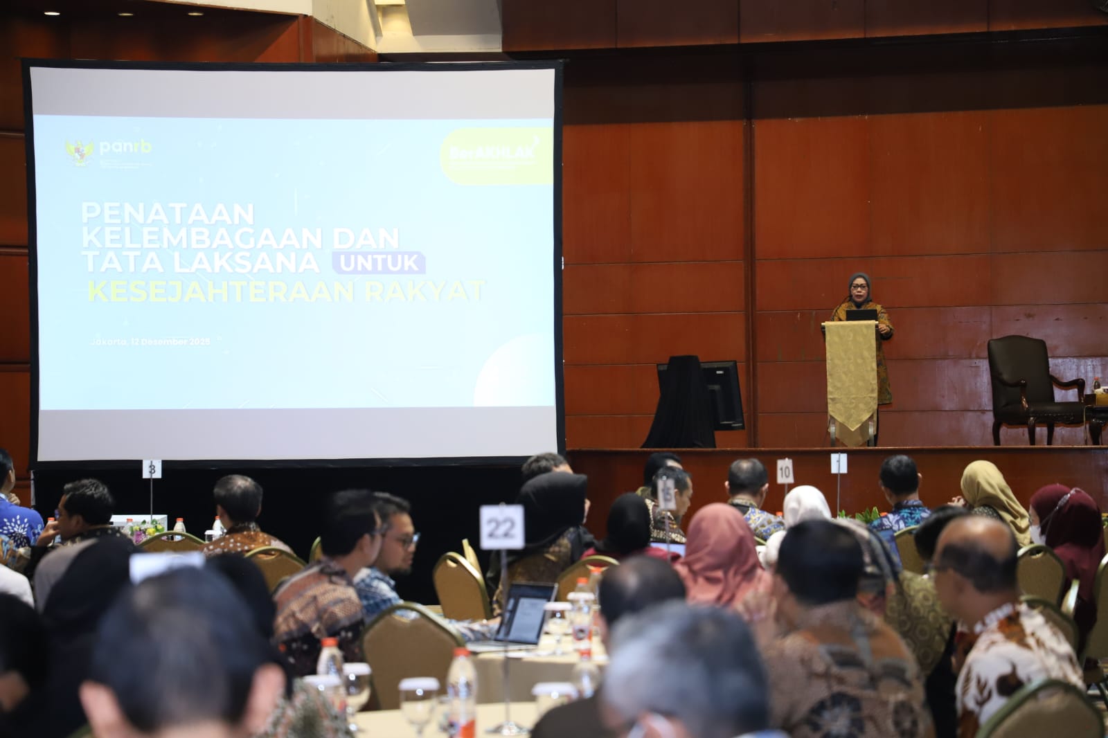 20251212 Rapat Konsolidasi Penataan Bidang Kelembagaan dan Tata Laksana Instansi Pusat6
