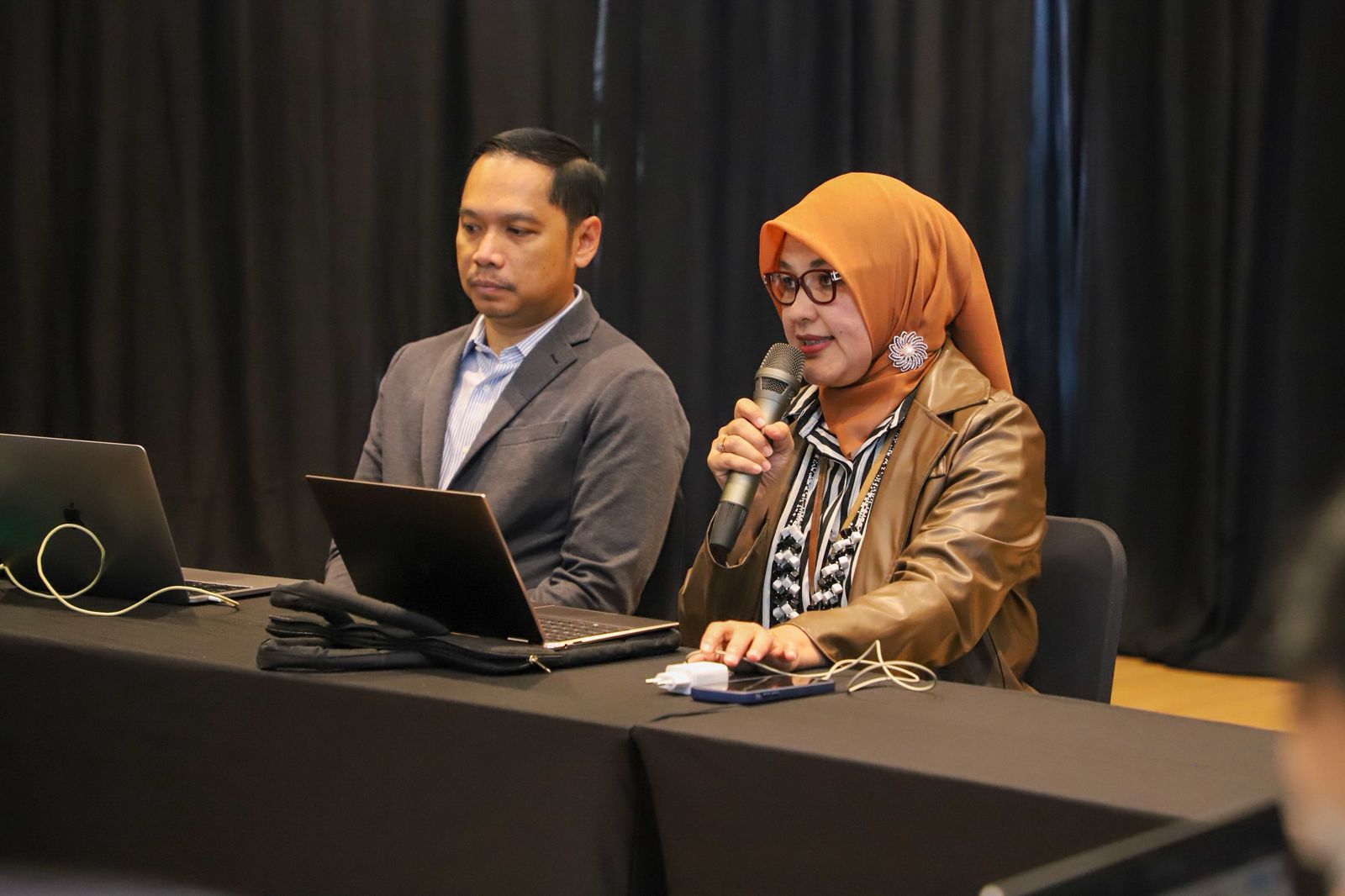 20251215 Diskusi Strategi Komunikasi Kebijakan RB 12