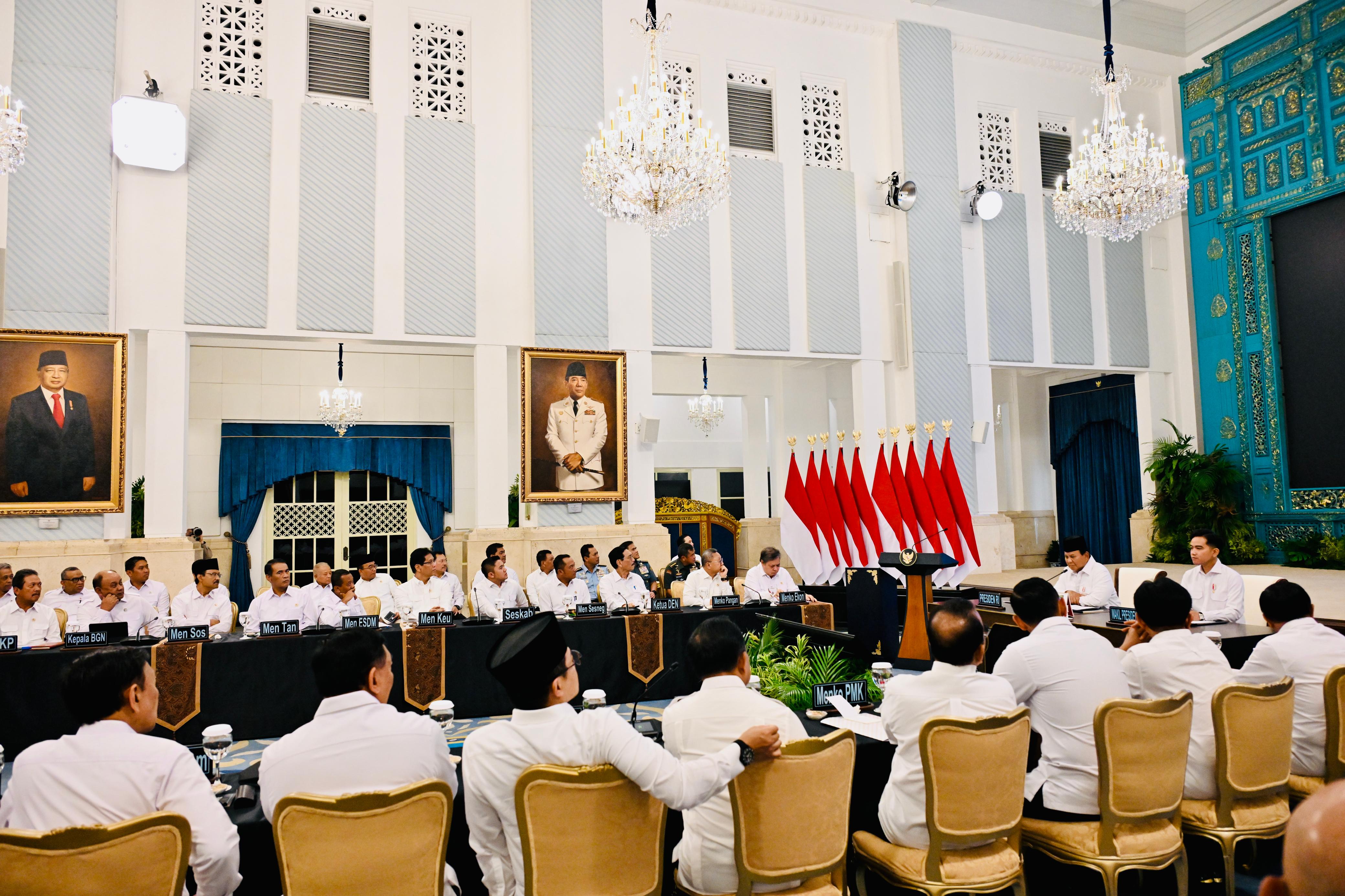 20251215 Sidang Kabinet Paripurna 10