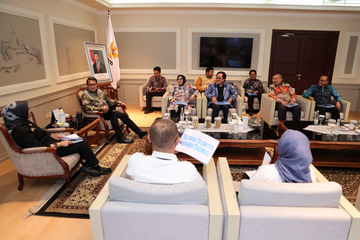 20251216 MENTERI Audiensi Menteri Ekonomi Kreatif 11