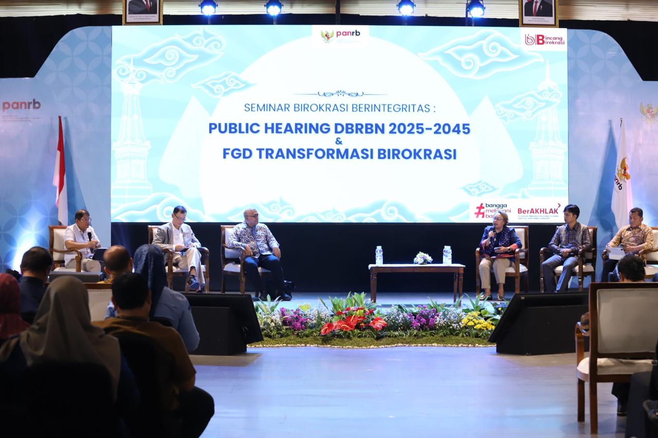 20251216 SESMEN Public Hearing R DBRBN 2025 2045 FGD Transformasi Birokrasi 22