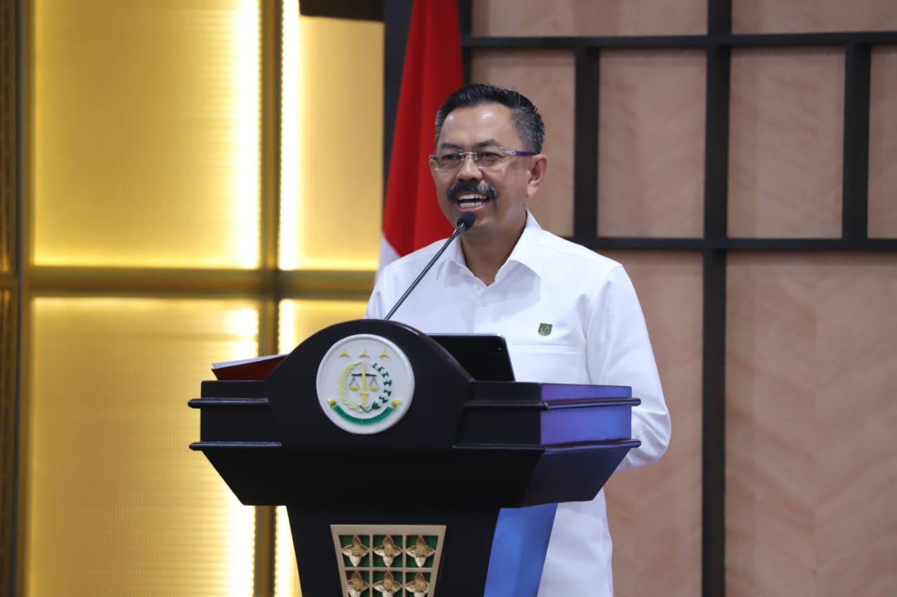 20251217 Penganugerahan Zona Integritas Menuju WBK dan Kompetisi BerAKHLAK di Lingkungan Kejaksaan RI 2025 20