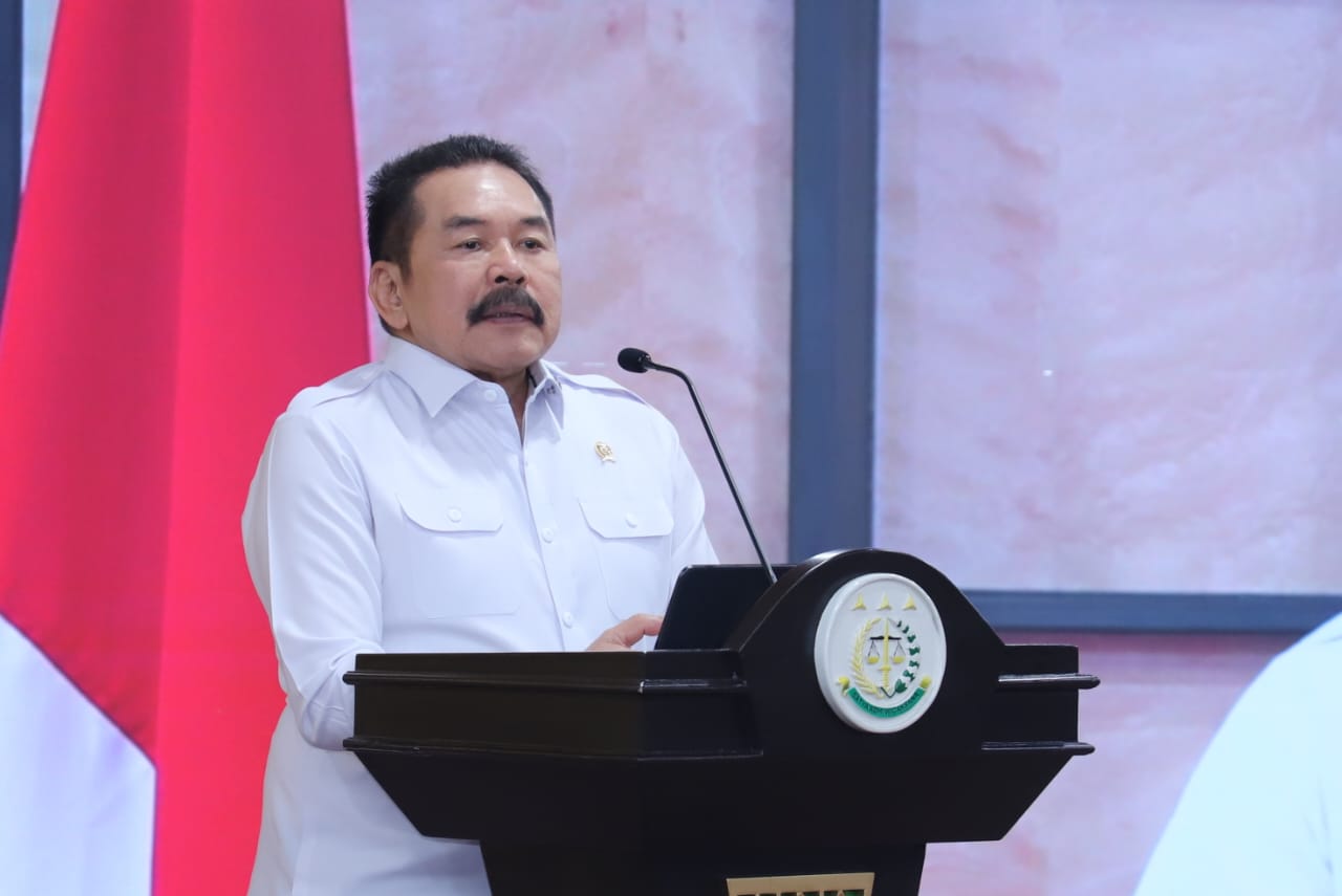 20251217 Penganugerahan Zona Integritas Menuju WBK dan Kompetisi BerAKHLAK di Lingkungan Kejaksaan RI 2025 20