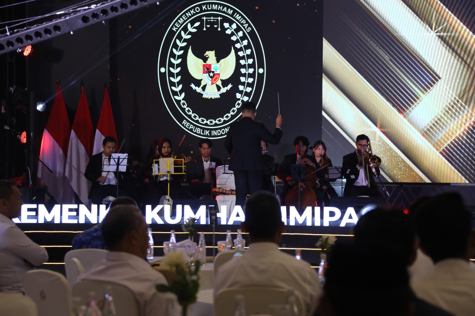 20251217 Penyampaian Rekomendasi Kebijakan Kemenko Kumham Imipas 11