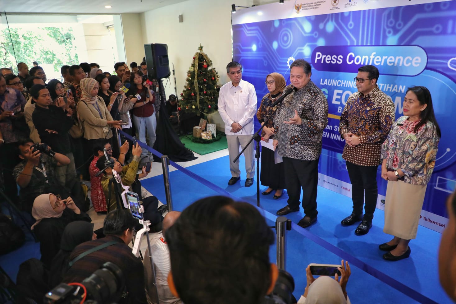 20251218 Press Conference Kebijakan Flexible Working Arrangement saat Nataru 2025 9