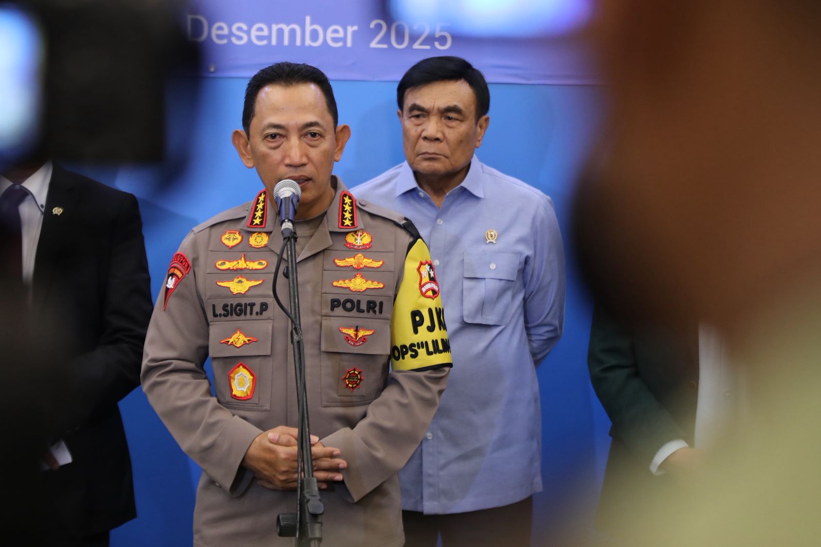 20251220 Rapat Koordinasi Tingkat Menteri dan Kepala Lembaga Terkait Pengaturan Penempatan Anggota Polri di Luar Insitusi Polri25