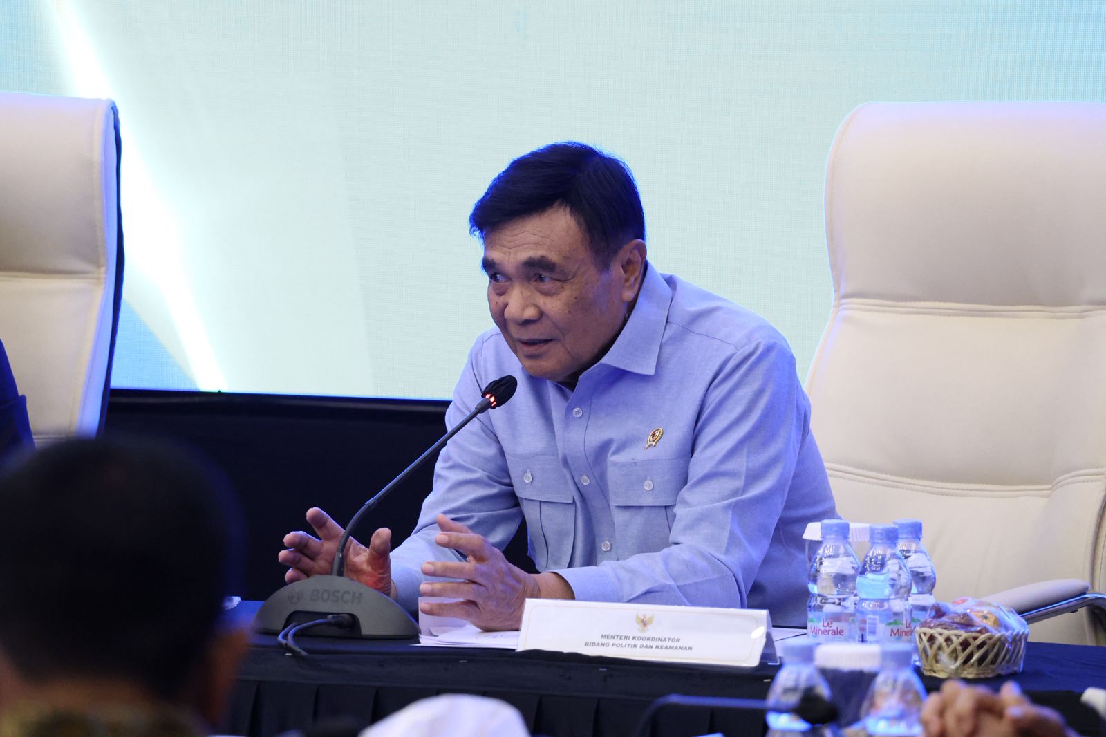 20251220 Rapat Koordinasi Tingkat Menteri dan Kepala Lembaga Terkait Pengaturan Penempatan Anggota Polri di Luar Insitusi Polri25