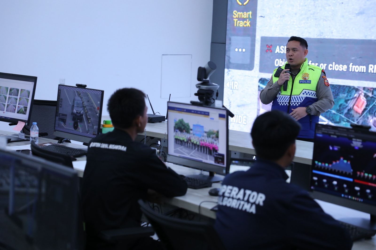 20251224 Kunjungan ke Command Center KM 29 Korlantas Polri 15
