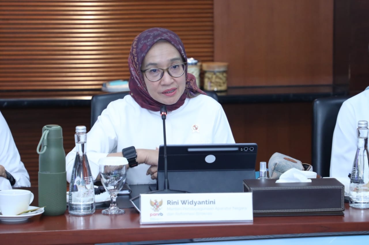 20251229 MENTERI Rapat Bersama Menteri Keuangan 19