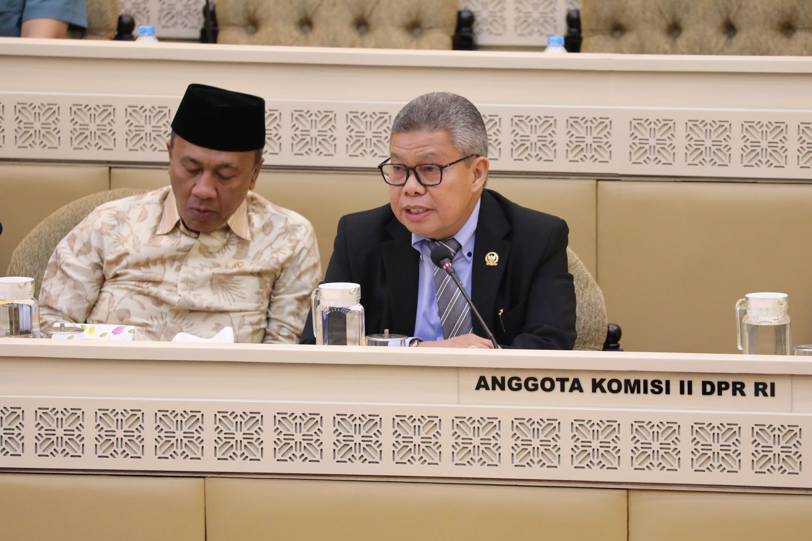 20250212 Rapat Kerja dengan Komisi II DPR RI 1