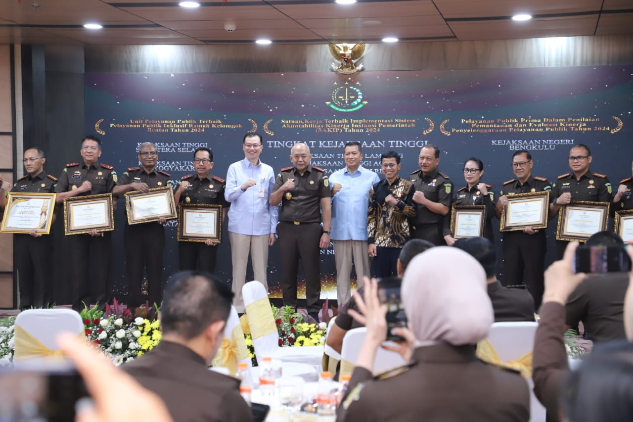 20250219 Apresiasi dan Penghargaan Performa Reformasi Birokrasi Lingkungan Kejaksaan RI19
