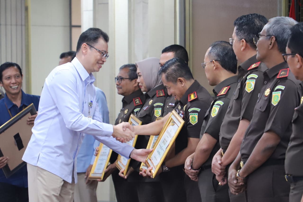 20250219 Apresiasi dan Penghargaan Performa Reformasi Birokrasi Lingkungan Kejaksaan RI19