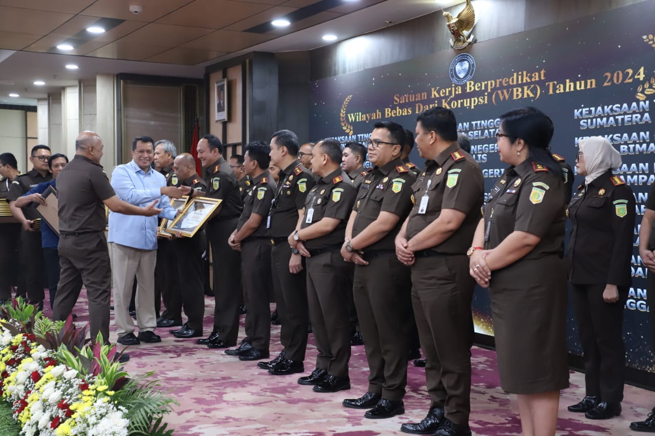20250219 Apresiasi dan Penghargaan Performa Reformasi Birokrasi Lingkungan Kejaksaan RI19