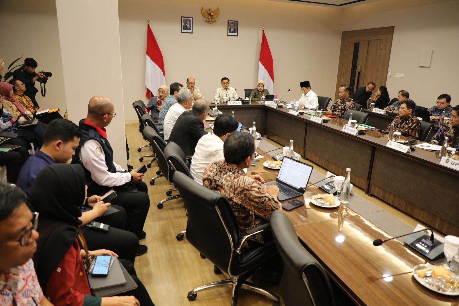 20250227 Rapat Koordinasi Tingkat Menteri 10