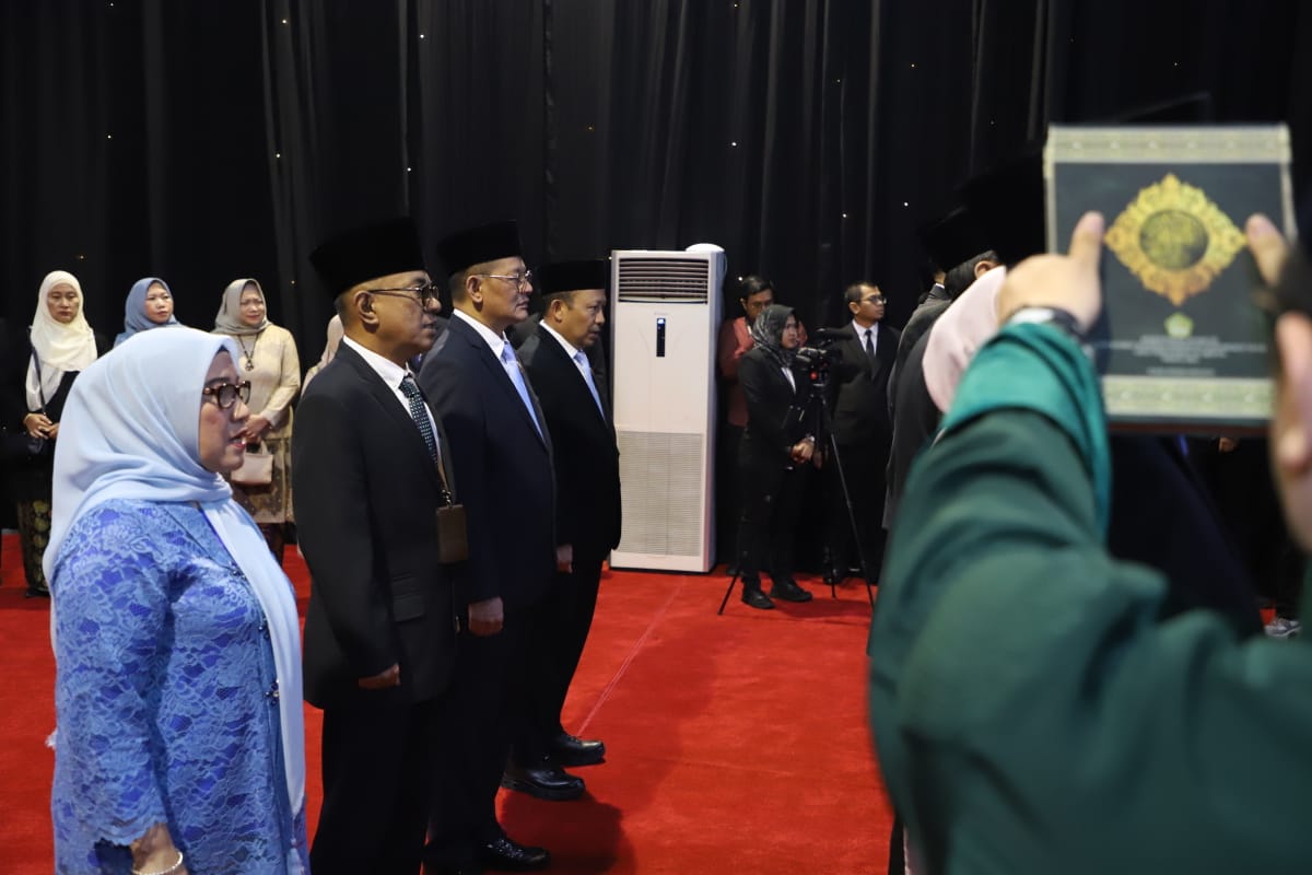 20250110 Pelantikan PPT Madya dan Pejabat Fungsional Ahli Utama di lingkungan Kementerian PANRB 1