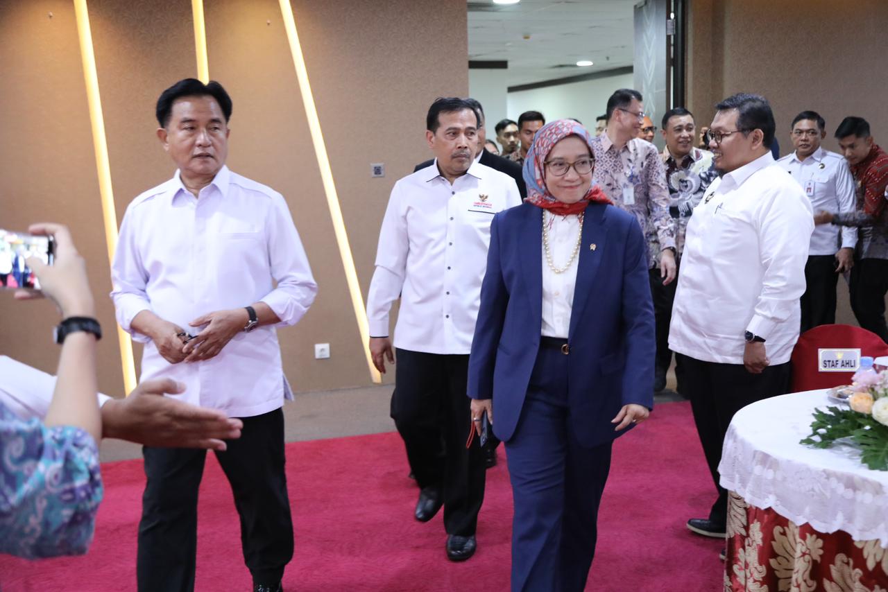 20250110 Pendatanganan PK dan Pencanangan Pembangunan Zona Integritas WBKWBBM 2025 Kemenko Kumham Imipas 1