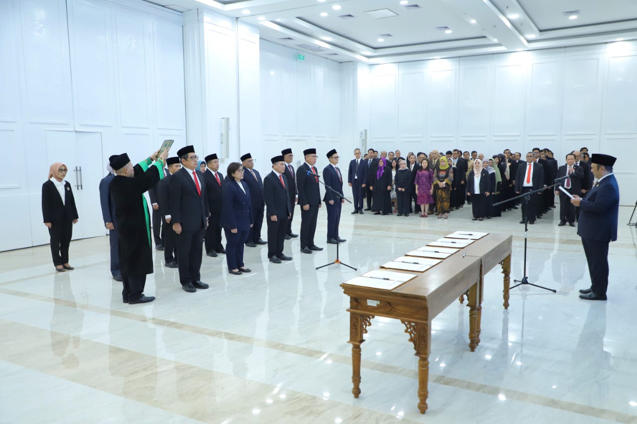 20250116 Pelantikan dan Pengambilan Sumpah JPT Madya Kementerian PPN Bappenas 15