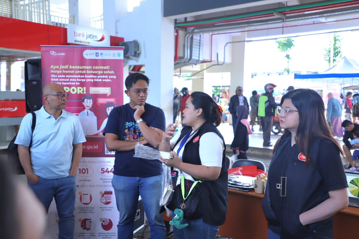 20250125 YANLIK Kampanye Publik LAPOR di Pasar Induk Among Tani 13