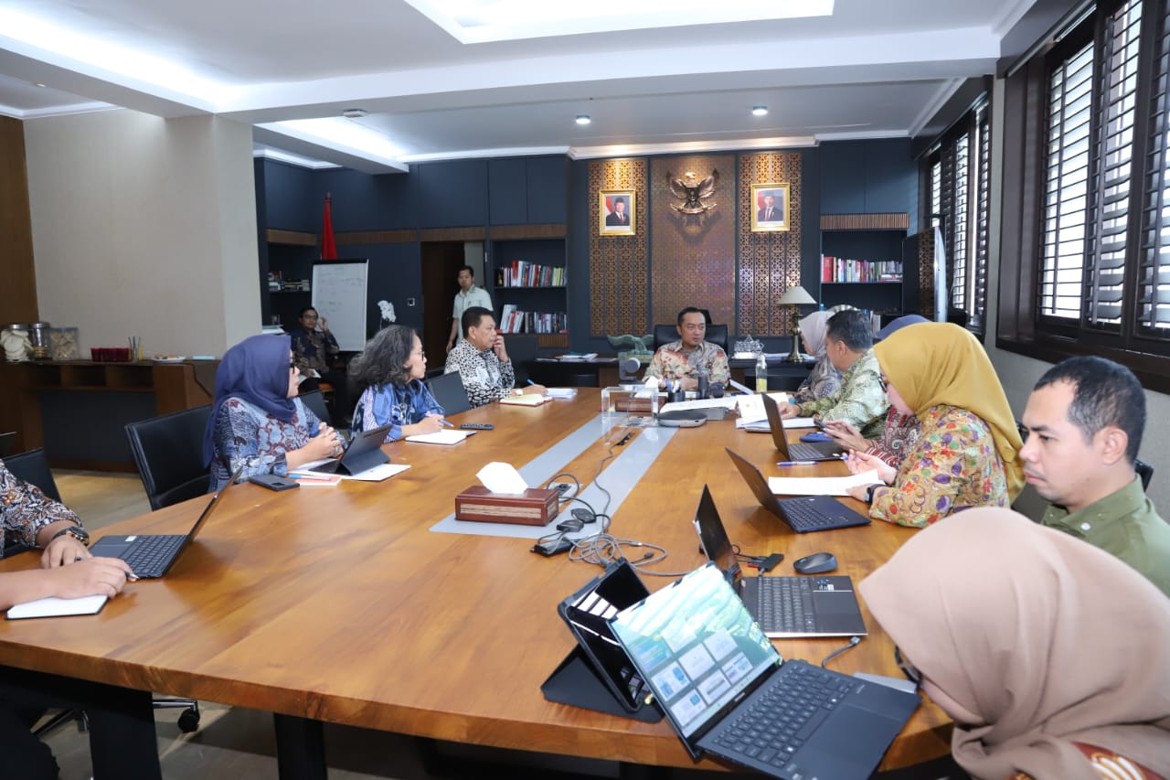 20250704 Rapat dengan Menteri Sekretaris Negara15