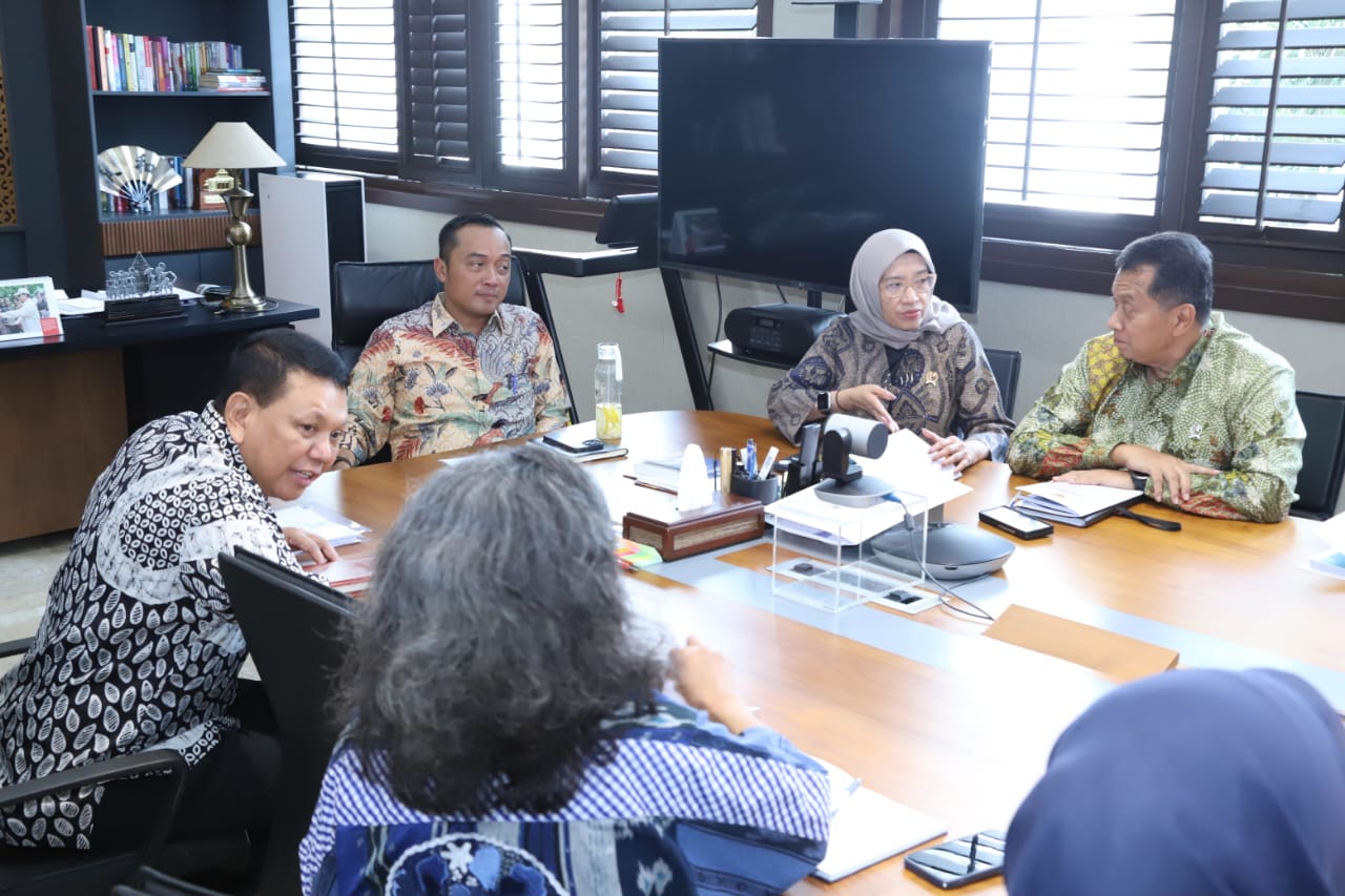20250704 Rapat dengan Menteri Sekretaris Negara15