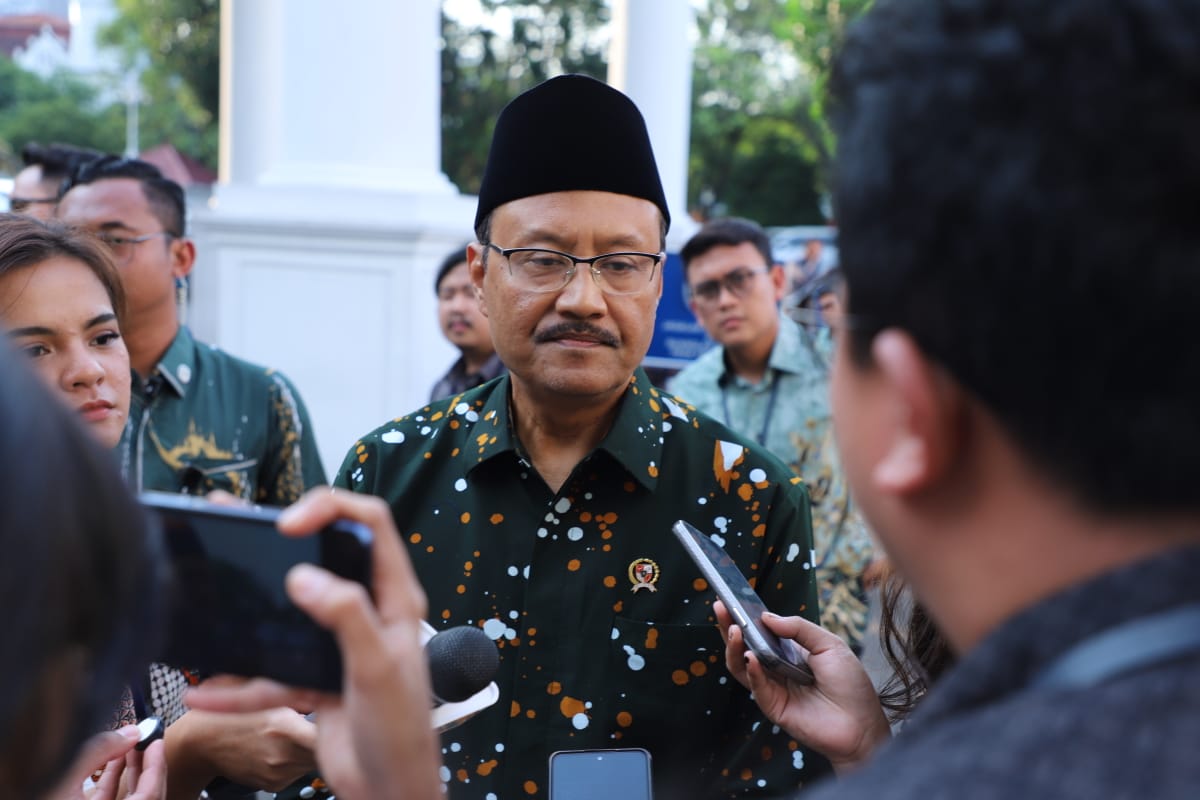20250729 Rapat Terbatas Penyelenggaraan Sekolah Rakyat 9