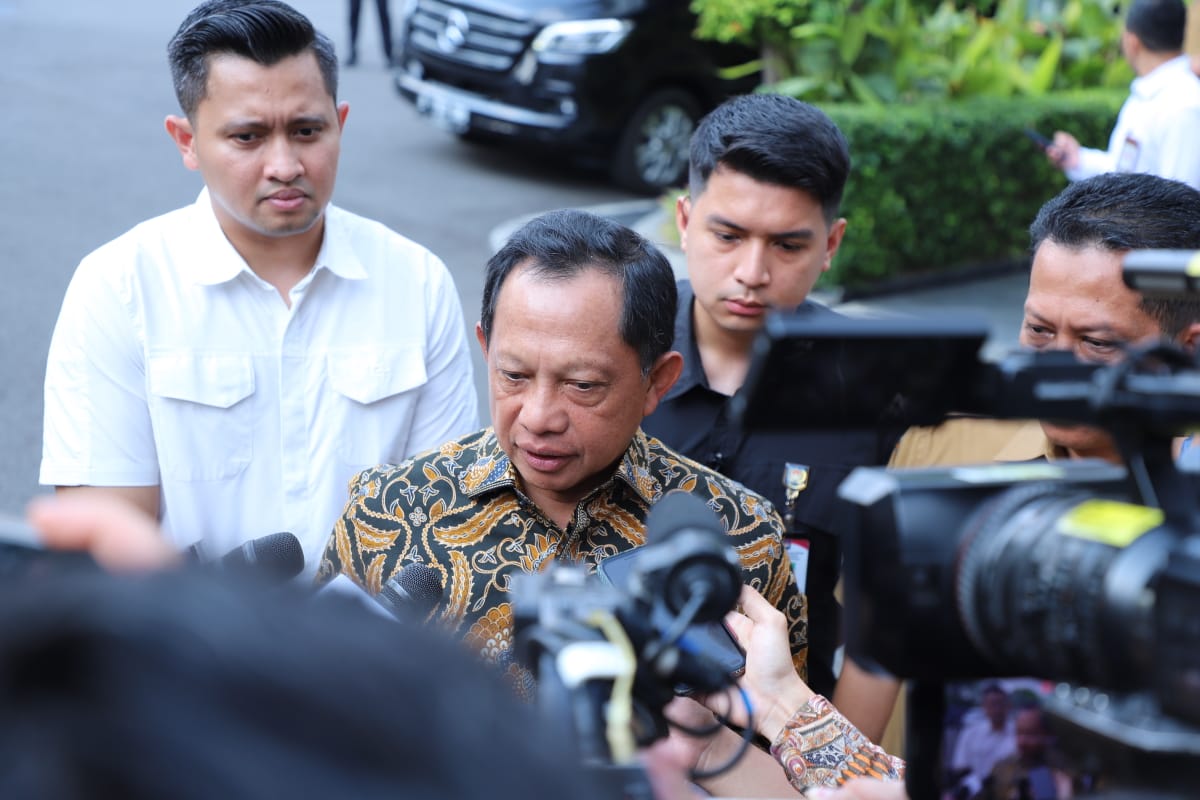 20250729 Rapat Terbatas Penyelenggaraan Sekolah Rakyat 9