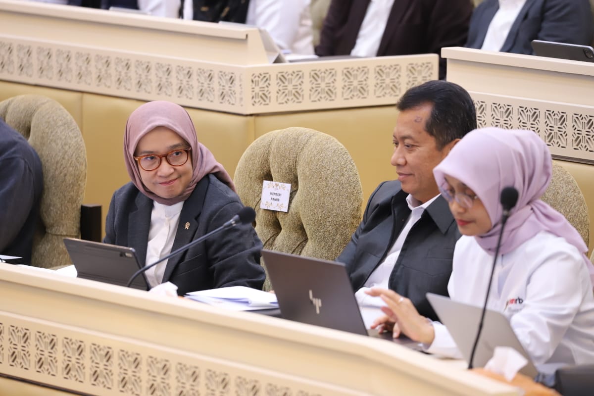 20250305 Raker dengan Komisi II DPR RI 10