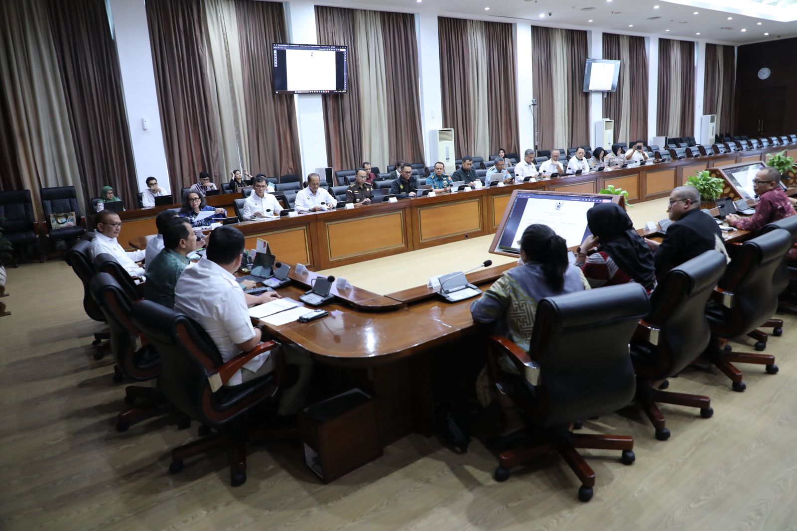 20250306 WAMENPANRB Rapat dengan Wamensesneg 9