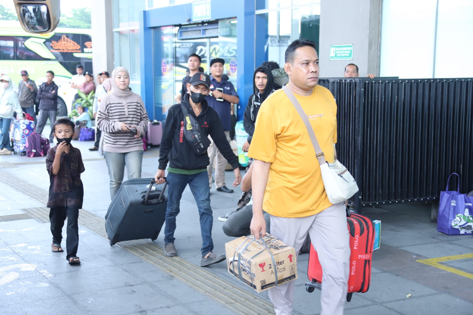 20250327 Pelepasan Peserta Mudik Gratis Lebaran Kementerian Perhubungan 202521