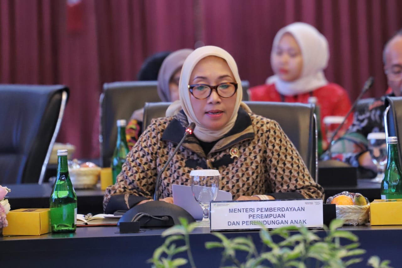 20250515 Rapat Koordinasi Tingkat Menteri Penyelenggaraan Sekolah Rakyat 1