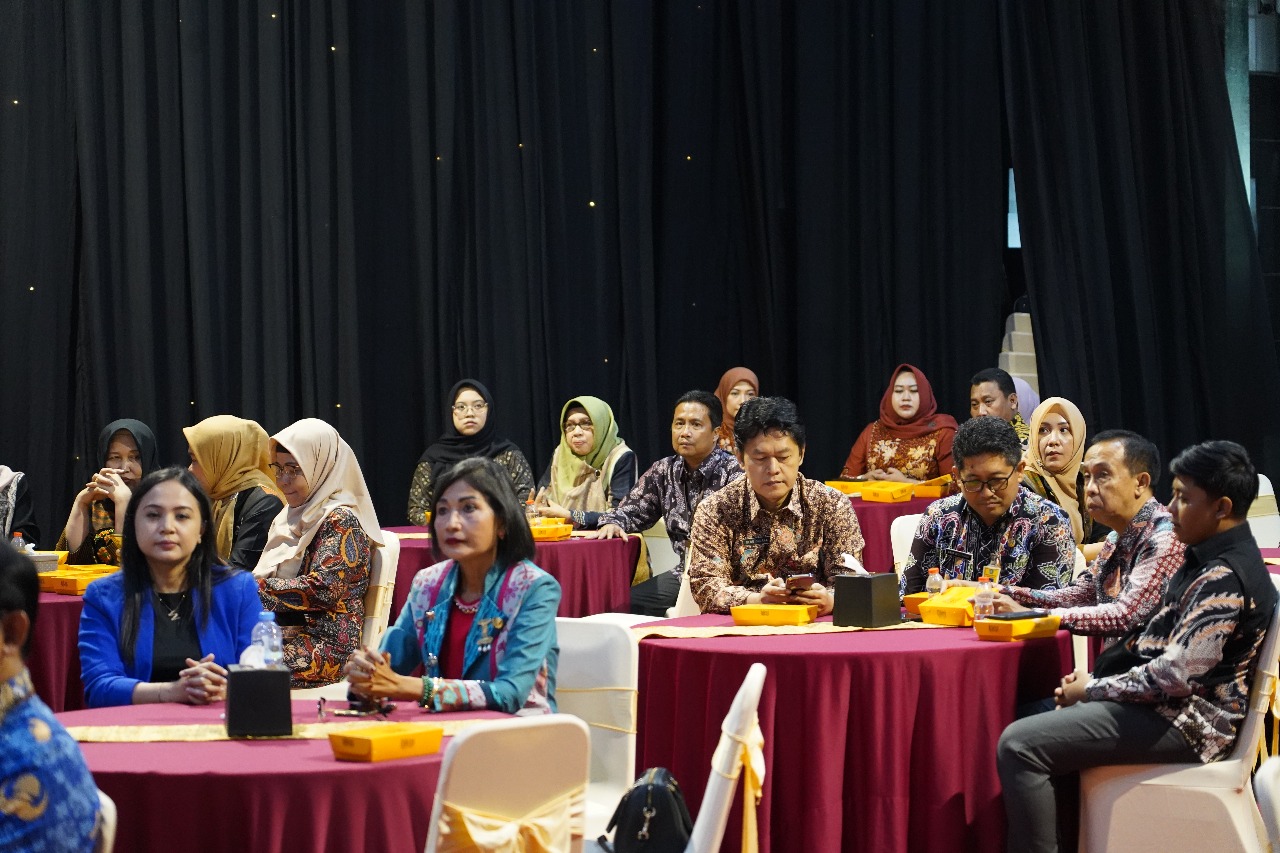 20250520 Penyerahan Hasil PEKPPP Lingkup Pemprov Jawa Timur 9