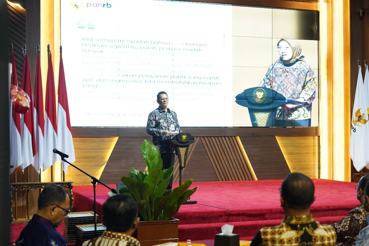 20250520 Penyerahan Hasil PEKPPP Lingkup Pemprov Jawa Timur 9