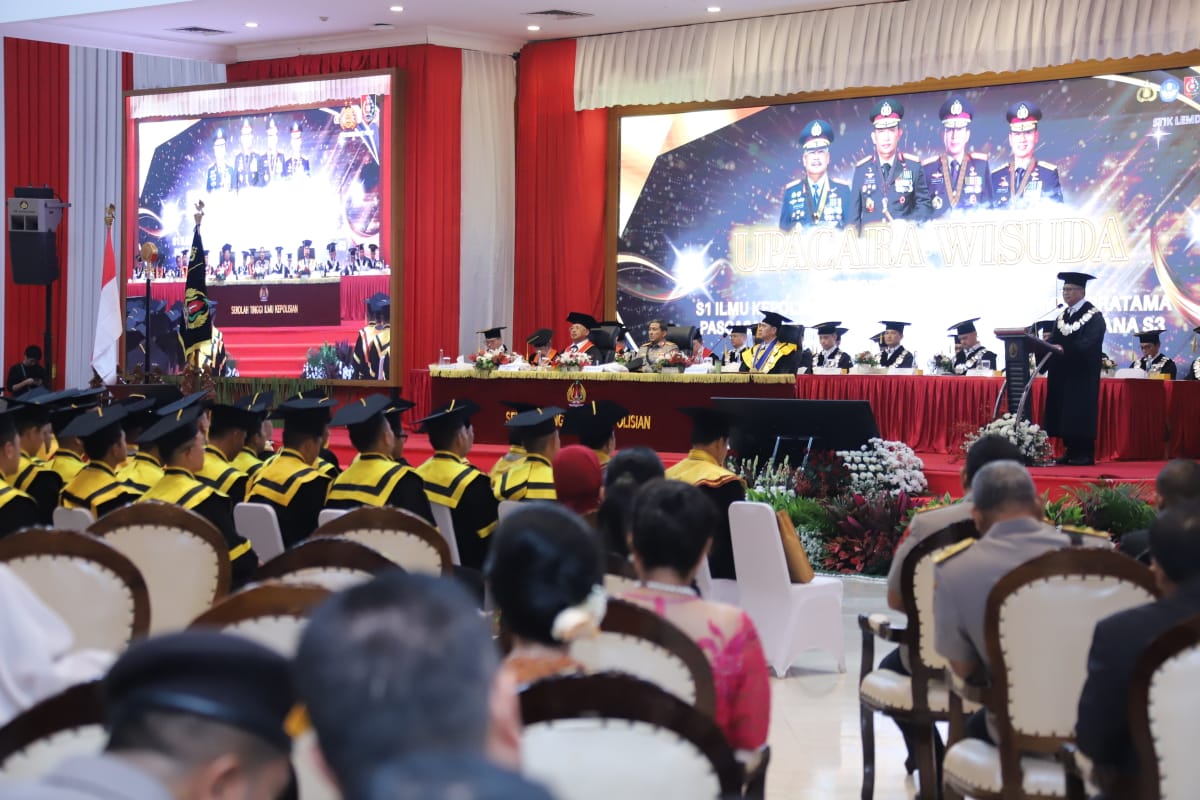 20250617 Upacara Wisuda Ilmu Kepolisian Program S1 S2 dan S315