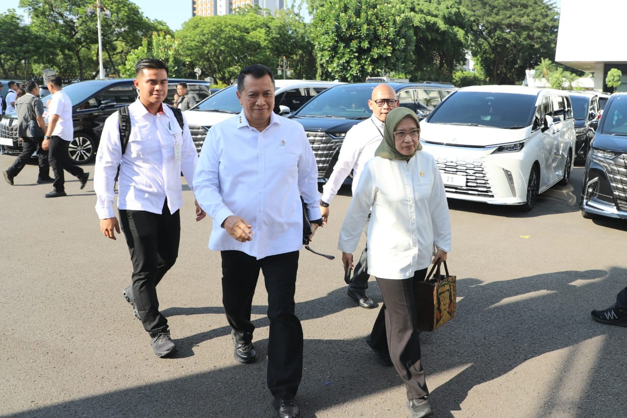 202555 Sidang Kabinet Paripurna 11