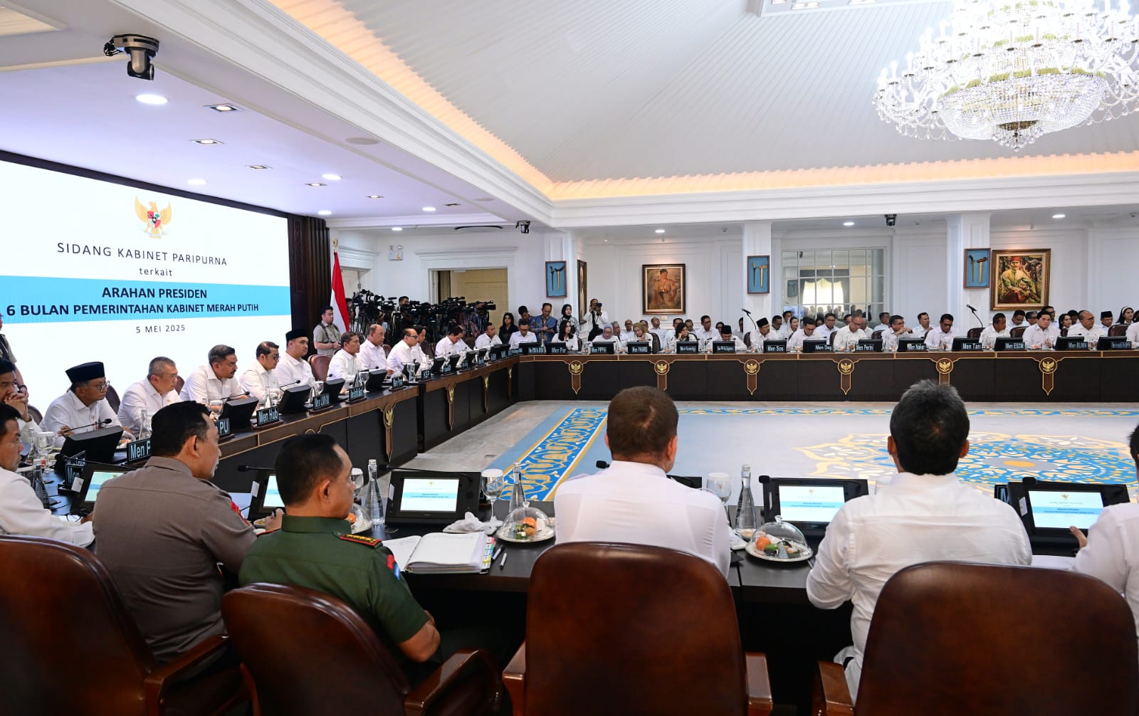 202555 Sidang Kabinet Paripurna 11
