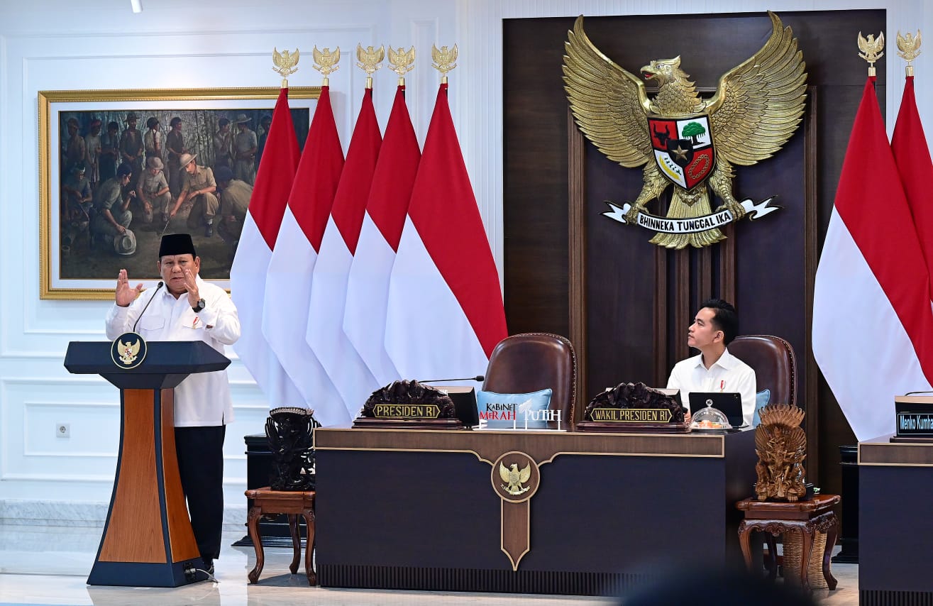 202555 Sidang Kabinet Paripurna 11